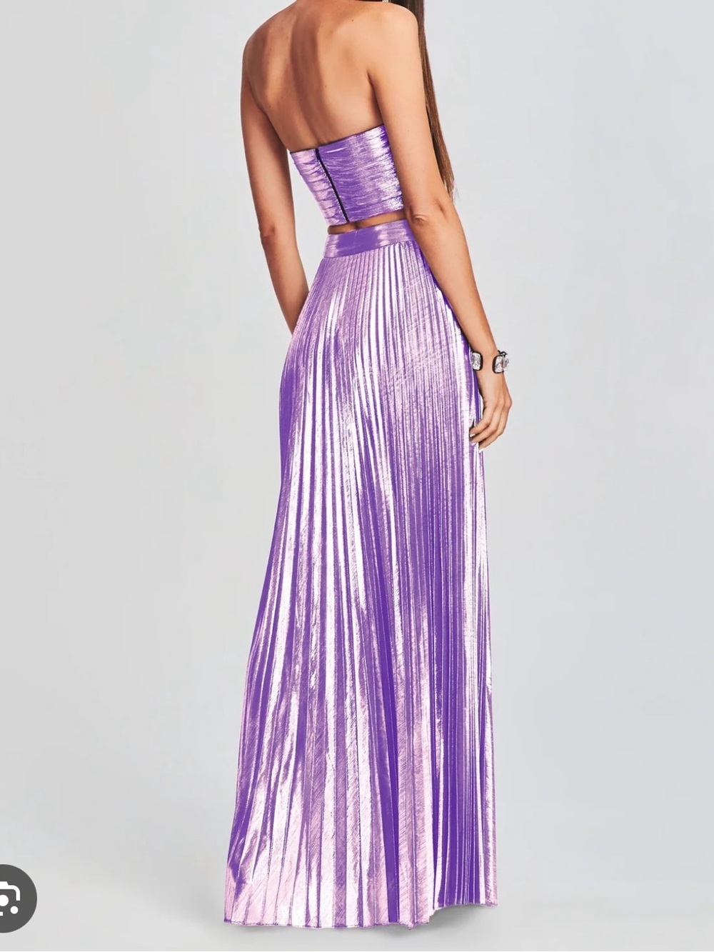 Retrofete Metallic Lavender Pleated Maxi Skirt with High Slit HEMMED 3 inches - Picture 2 of 7